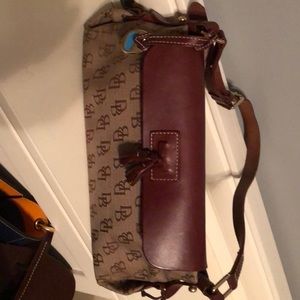 Dooney & Bourke bag